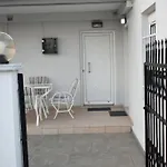 Avli بيت للعطل